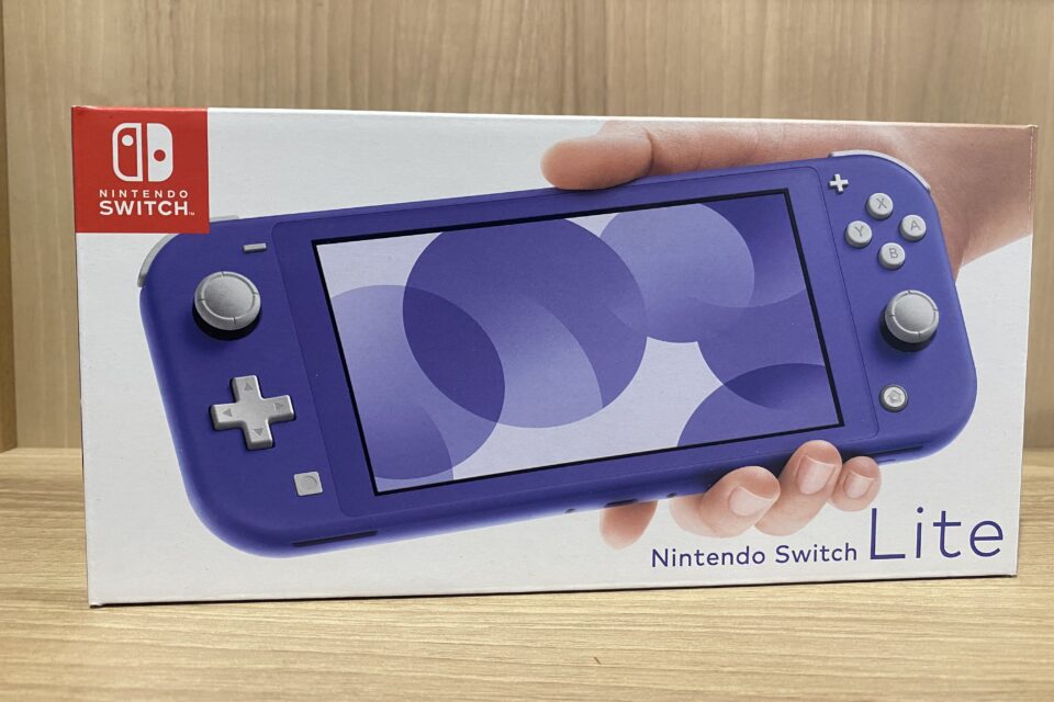 Nintendo Switch Light