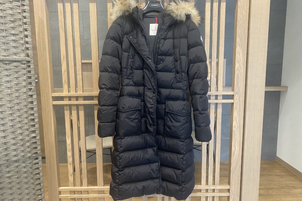 MONCLER<br>モンクレール<br>ダウンジャケット