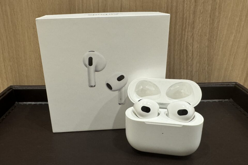 AirPods<br>第3世代<br>MME73J/A