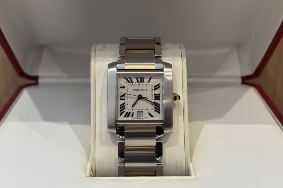 Cartier<br>タンクフランセーズ<br>W51005Q4